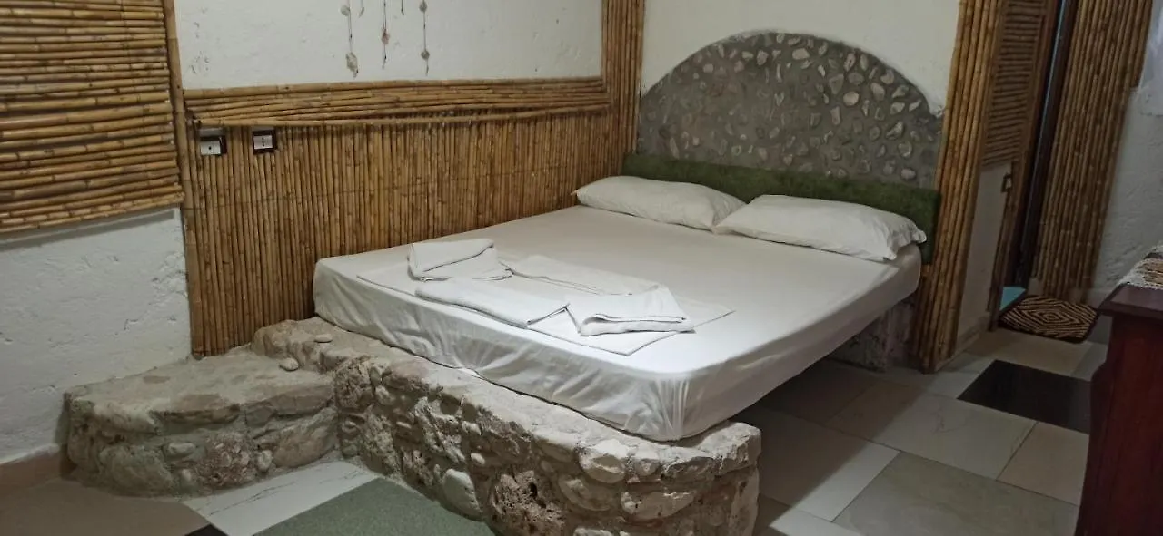 Maxola'S Dream Orikum Hotell